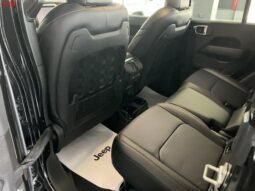 
										CHRYSLER JEEP JEEP GLADIATOR FOR SALE IN KENYA full									