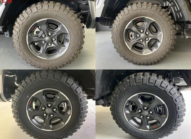 
								CHRYSLER JEEP JEEP GLADIATOR FOR SALE IN KENYA full									