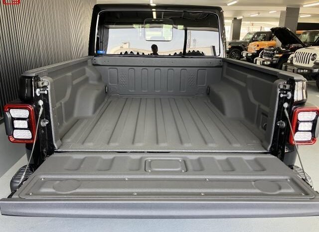 
								CHRYSLER JEEP JEEP GLADIATOR FOR SALE IN KENYA full									