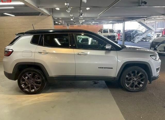 
								CHRYSLER JEEP JEEP COMPASS FOR SALE IN KENYA full									