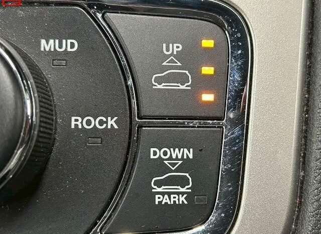 
								CHRYSLER JEEP JEEP GRAND CHEROKEE FOR SALE IN KENYA full									