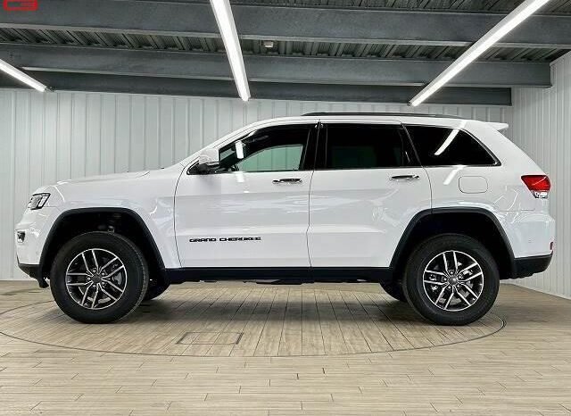
								CHRYSLER JEEP JEEP GRAND CHEROKEE FOR SALE IN KENYA full									