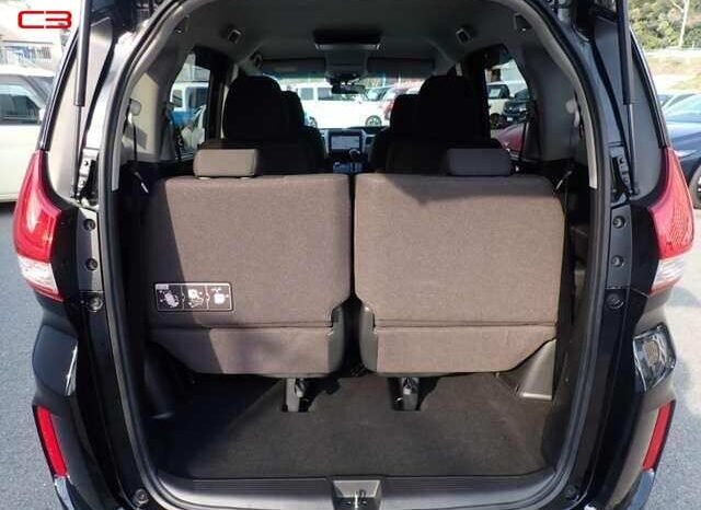 
								HONDA FREED FOR SALE IN KENYA full									