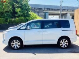 
										MITSUBISHI DELICA D5 FOR SALE IN KENYA full									
