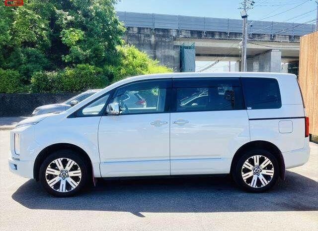 
								MITSUBISHI DELICA D5 FOR SALE IN KENYA full									