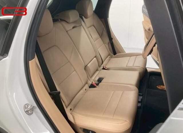 
								PORSCHE CAYENNE FOR SALE IN KENYA full									