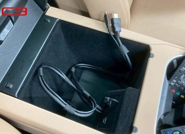 
								PORSCHE CAYENNE FOR SALE IN KENYA full									