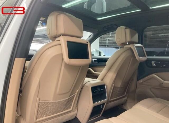 
								PORSCHE CAYENNE FOR SALE IN KENYA full									