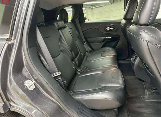 
								CHRYSLER JEEP JEEP CHEROKEE FOR SALE IN KENYA full									