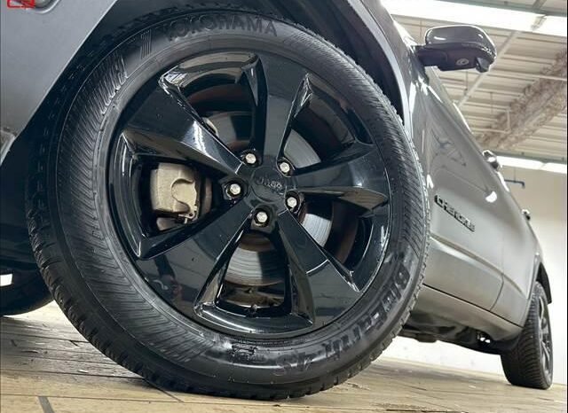 
								CHRYSLER JEEP JEEP CHEROKEE FOR SALE IN KENYA full									