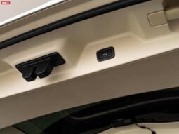 
										LAND ROVER RANGE ROVER FOR SALE IN KENYA full									