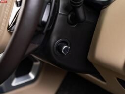 
										LAND ROVER RANGE ROVER FOR SALE IN KENYA full									