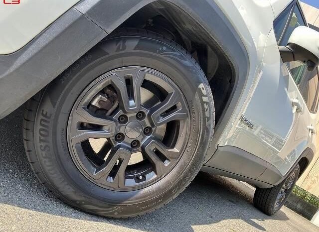 
								CHRYSLER JEEP JEEP RENEGADE FOR SALE IN KENYA full									