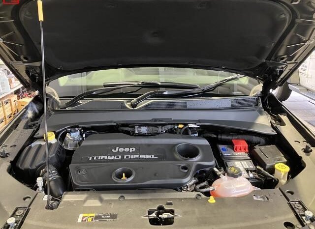 
								CHRYSLER JEEP JEEP COMMANDER FOR SALE IN KENYA full									
