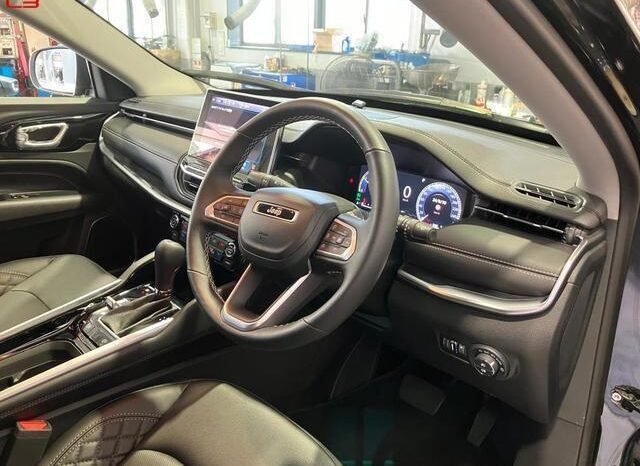 
								CHRYSLER JEEP JEEP COMMANDER FOR SALE IN KENYA full									