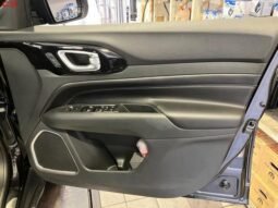 
										CHRYSLER JEEP JEEP COMMANDER FOR SALE IN KENYA full									