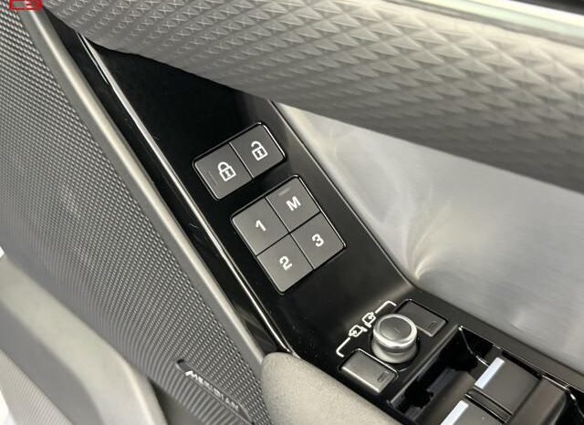 
								LAND ROVER RANGE ROVER VELAR FOR SALE IN KENYA full									