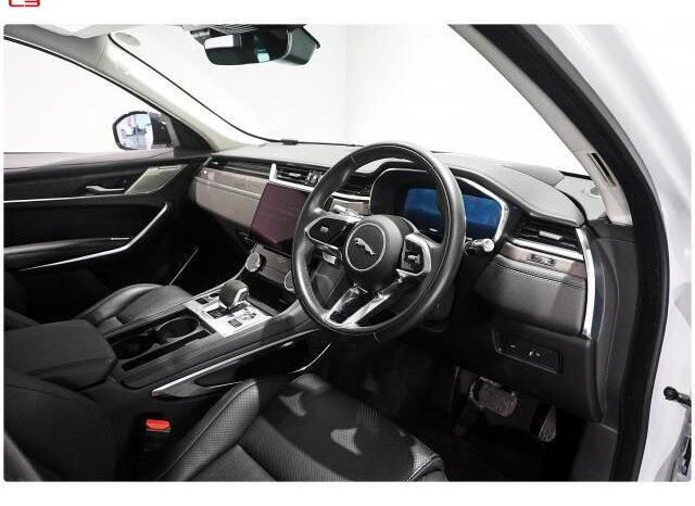 
								JAGUAR F PACE FOR SALE IN KENYA full									
