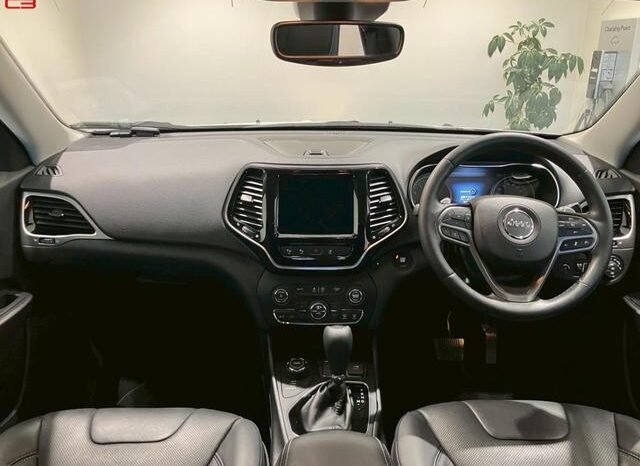 
								CHRYSLER JEEP JEEP CHEROKEE FOR SALE IN KENYA full									