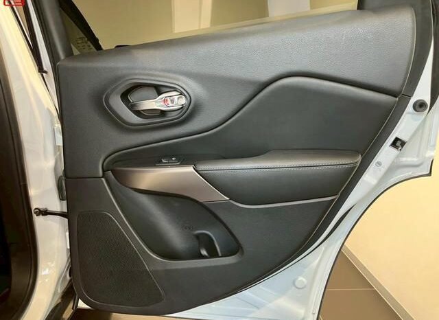
								CHRYSLER JEEP JEEP CHEROKEE FOR SALE IN KENYA full									