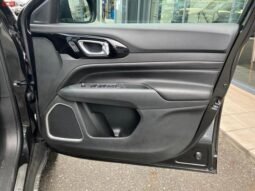
										CHRYSLER JEEP JEEP COMMANDER FOR SALE IN KENYA full									