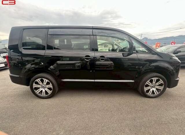 
								MITSUBISHI DELICA D5 FOR SALE IN KENYA full									
