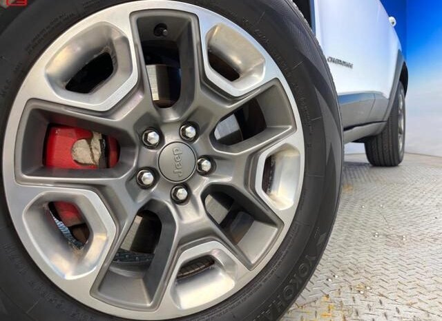 
								CHRYSLER JEEP JEEP CHEROKEE FOR SALE IN KENYA full									