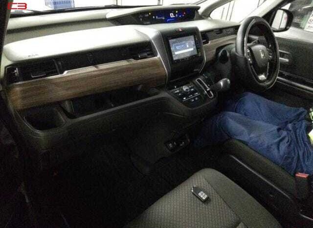 
								HONDA FREED FOR SALE IN KENYA full									