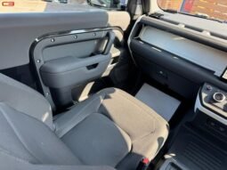 
										LAND ROVER DEFENDER FOR SALE IN KENYA full									