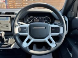 
										LAND ROVER DEFENDER FOR SALE IN KENYA full									