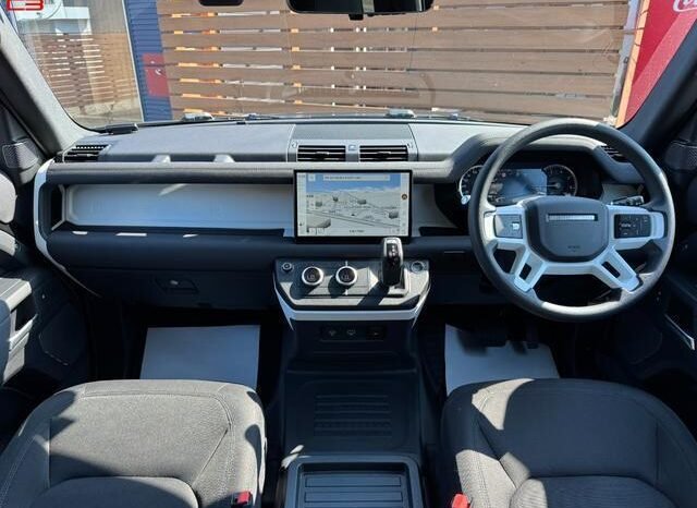 
								LAND ROVER DEFENDER FOR SALE IN KENYA full									