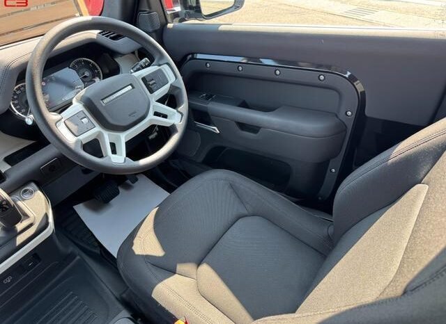 
								LAND ROVER DEFENDER FOR SALE IN KENYA full									