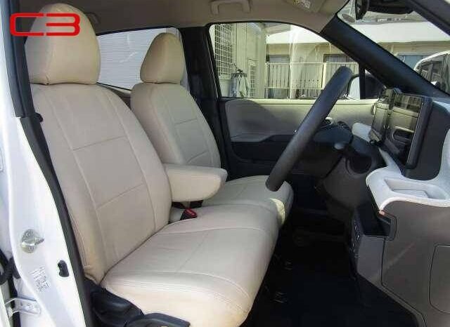 
								NISSAN SAKURA FOR SALE IN KENYA full									