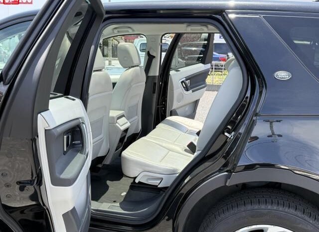 
								LAND ROVER DISCOVERY SPORT FOR SALE IN KENYA full									