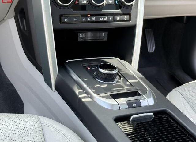 
								LAND ROVER DISCOVERY SPORT FOR SALE IN KENYA full									