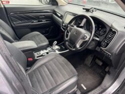 
										MITSUBISHI OUTLANDER PHEV FOR SALE IN KENYA full									