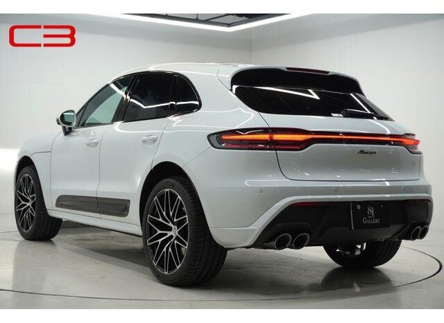 
								PORSCHE MACAN FOR SALE IN KENYA full									