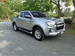 ISUZU D-MAX FOR SALE IN KENYA