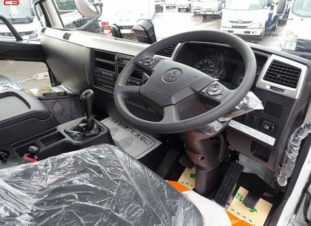 
								MITSUBISHI FIGHTER FOR SALE IN KENYA full									