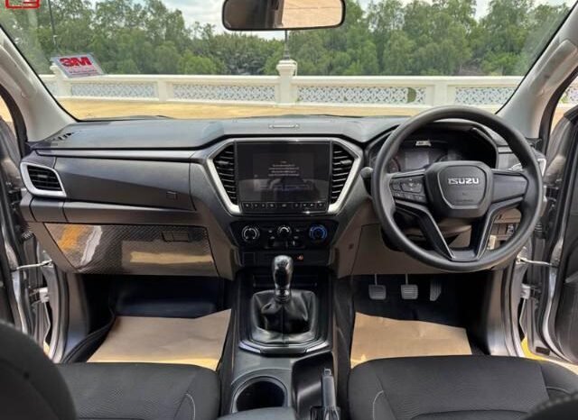 
								ISUZU D-MAX FOR SALE IN KENYA full									