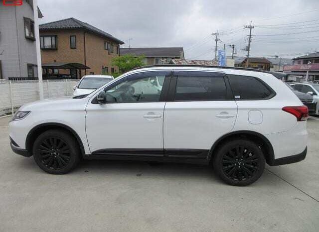 
								MITSUBISHI OUTLANDER FOR SALE IN KENYA full									