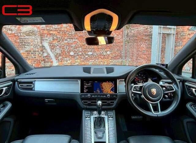 
								PORSCHE MACAN FOR SALE IN KENYA full									