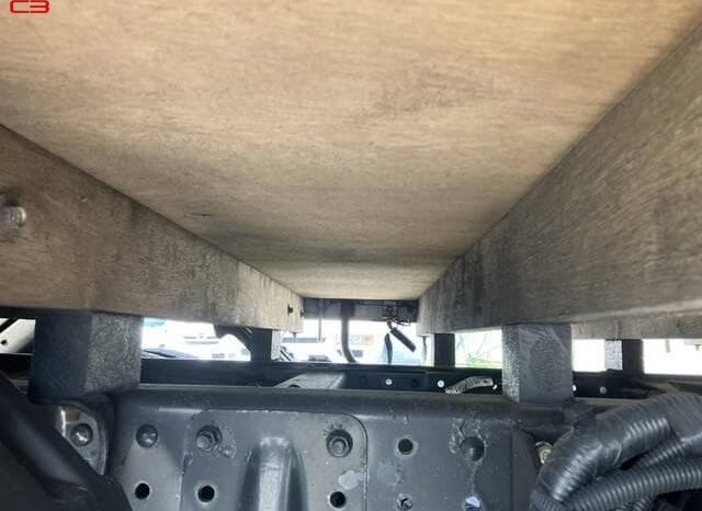 
								MITSUBISHI CANTER TRUCK FOR SALE IN KENYA full									