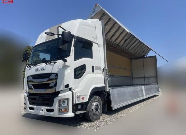 
								ISUZU GIGA FOR SALE IN KENYA full									