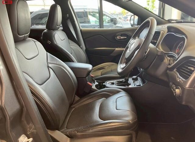 
								CHRYSLER JEEP JEEP CHEROKEE FOR SALE IN KENYA full									