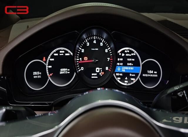 
								PORSCHE CAYENNE FOR SALE IN KENYA full									