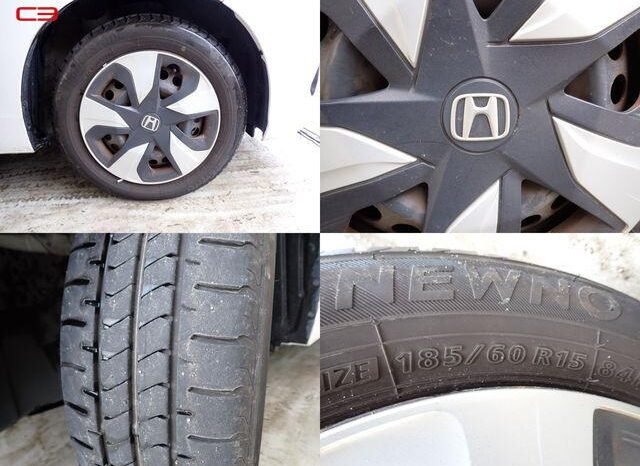 
								HONDA FIT HYBRID FOR SALE IN KENYA full									