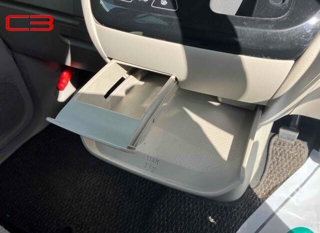 
								NISSAN ROOX FOR SALE IN KENYA full									