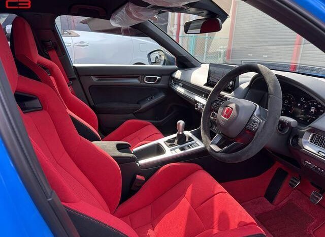 
								HONDA CIVIC FOR SALE IN KENYA full									