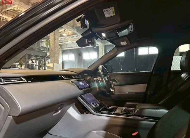 
								LAND ROVER RANGE ROVER VELAR FOR SALE IN KENYA full									